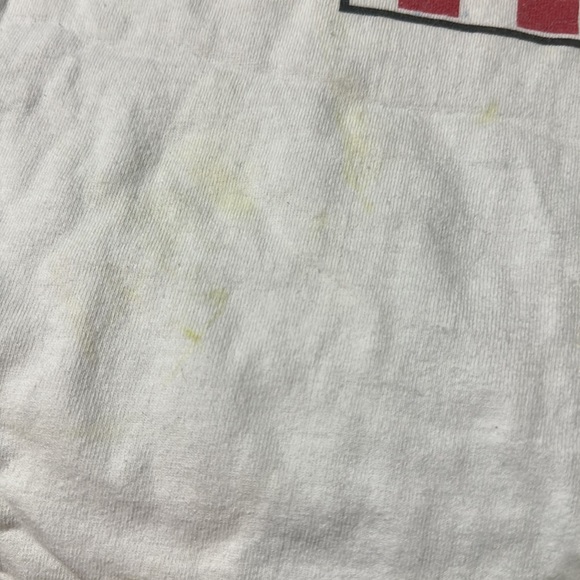 Preowned Vans white Tshirt with checkerboard pattern on front - Picture 4 of 5